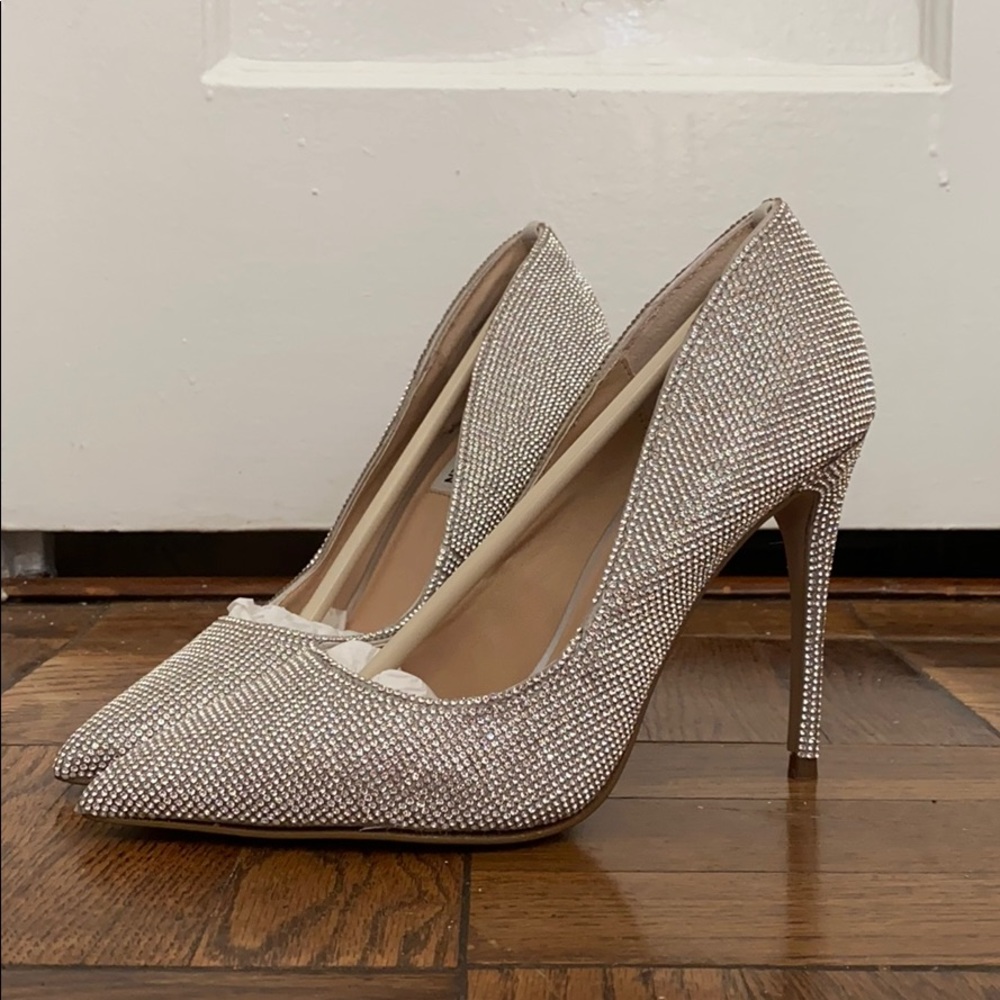 Steve Madden Daisie Crystal Jeweled Pumps